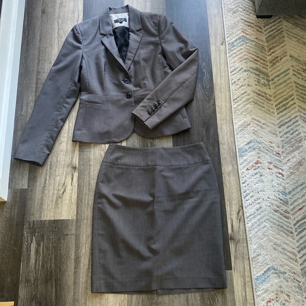 RW&Co. Jacket & Skirt Suit set